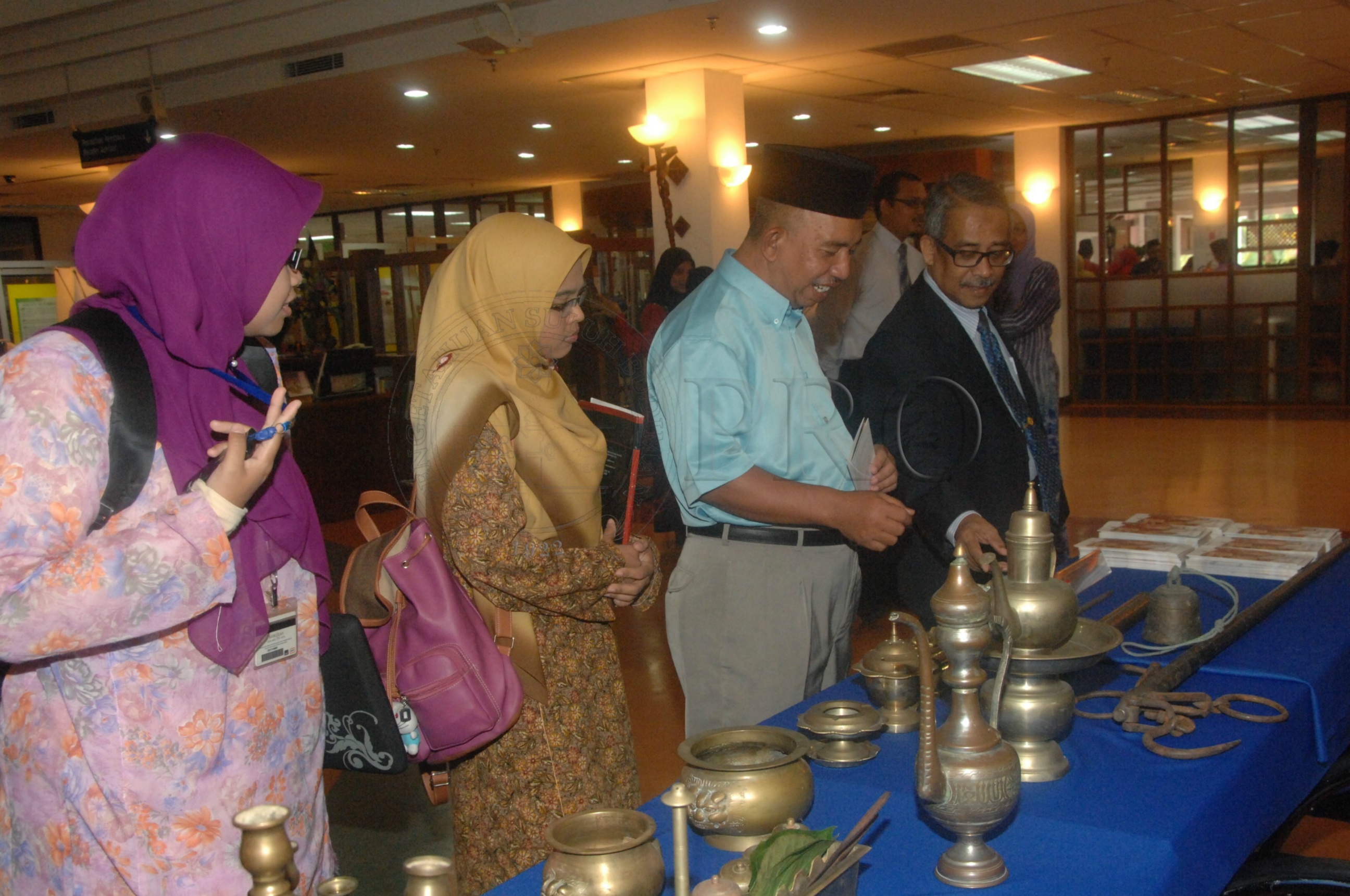 PRO 14 33 WACANA FBA 0031